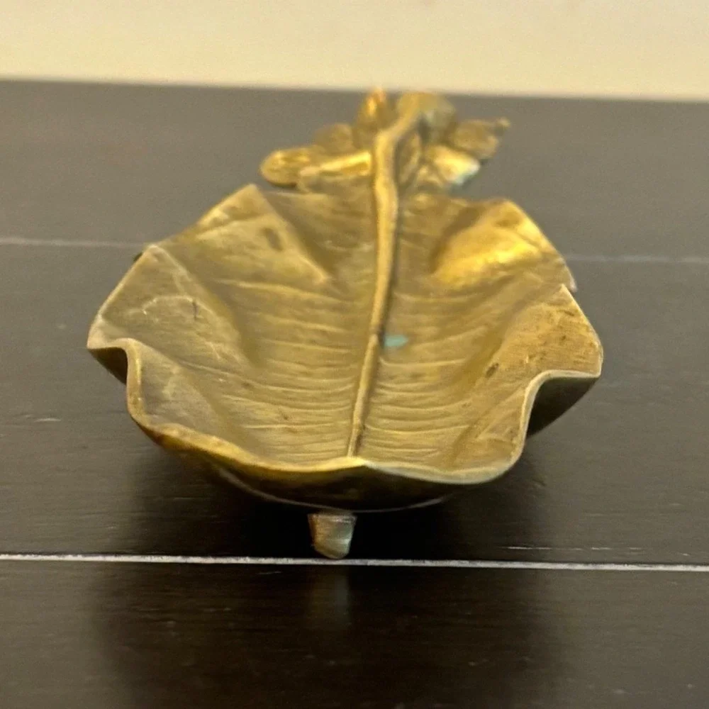 Vintage MCM Virginia Metal Crafters LEMON LEAF Brass Trinket Tray 3-59 VMC 1951